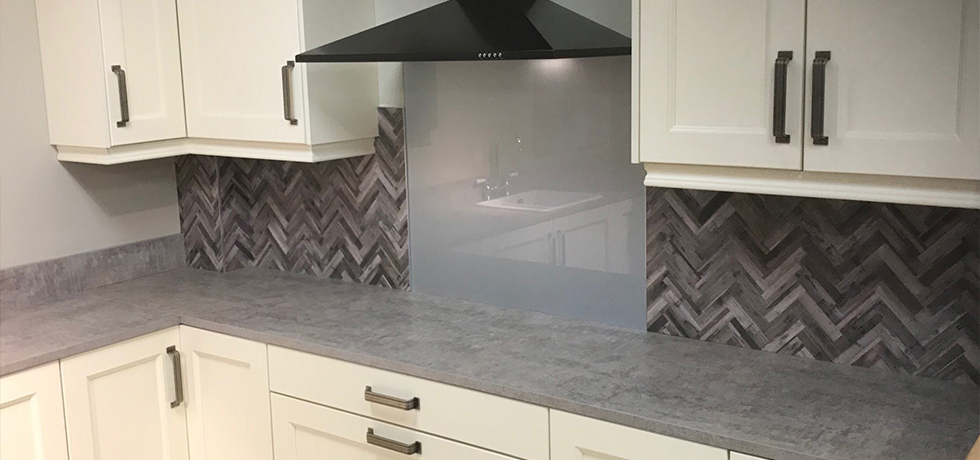 JHC Hardware, Northern Ireland displaying Vista Herringbone Natural splashback 